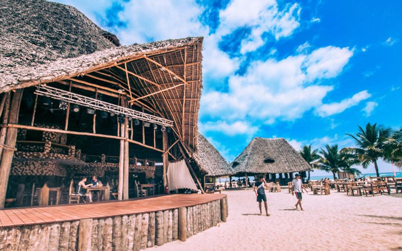 2025 Zanzibar: Beachfront Dining Experiences You Can’t Miss